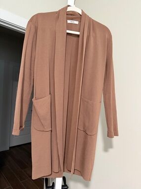 Mod Ref Long Open Front Cardigan in Camel Brown